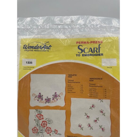WonderArt 1335 Perma-Press Scarf To Embroider Kit - Picture 2 of 6